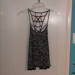 Medium tank from Aeropostale